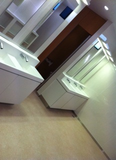 �w�Z�̃g�C��